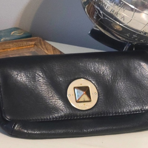 Kate Spade black leather wallet - Picture 1 of 3